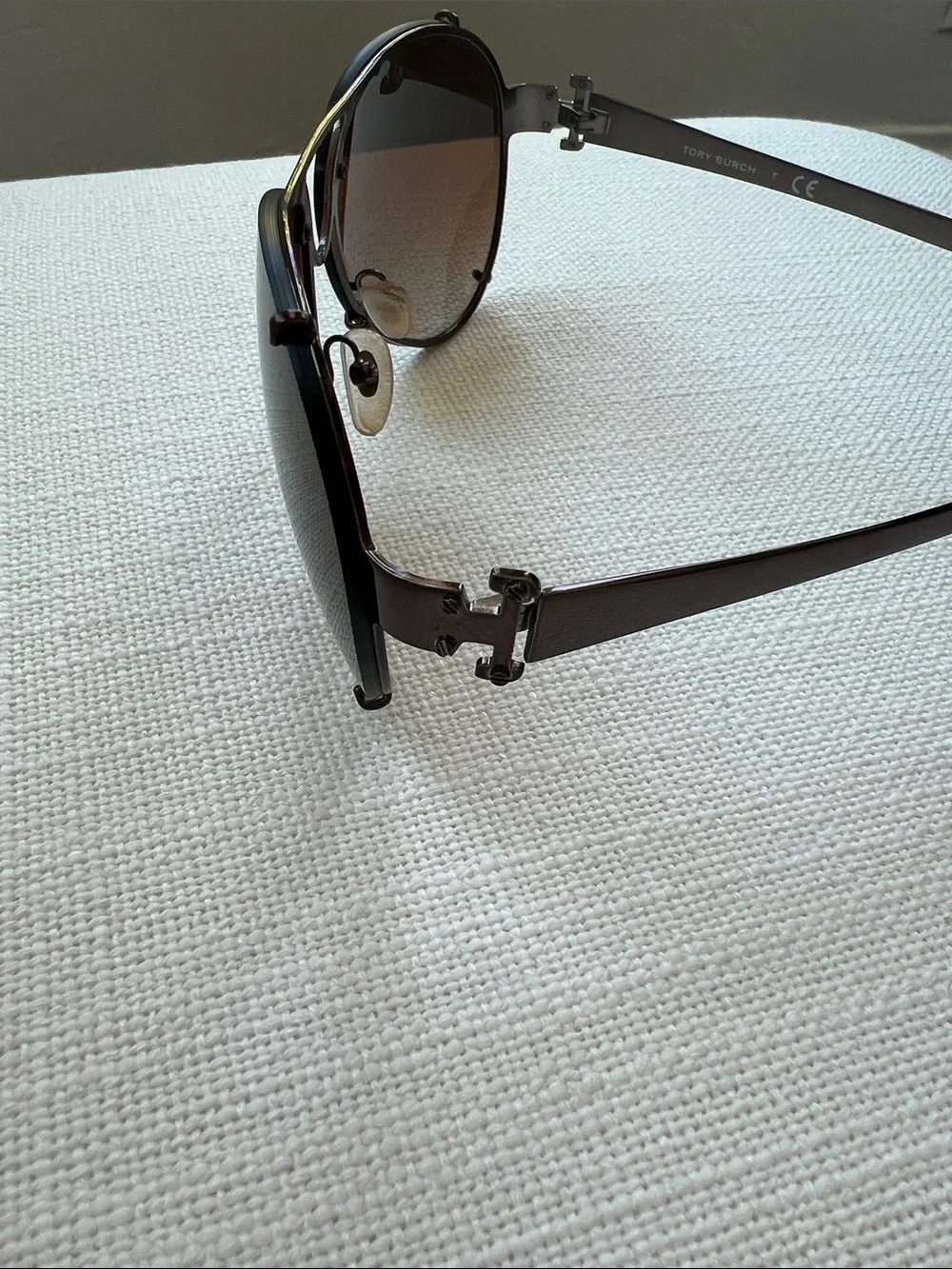 Tory Burch classic aviator